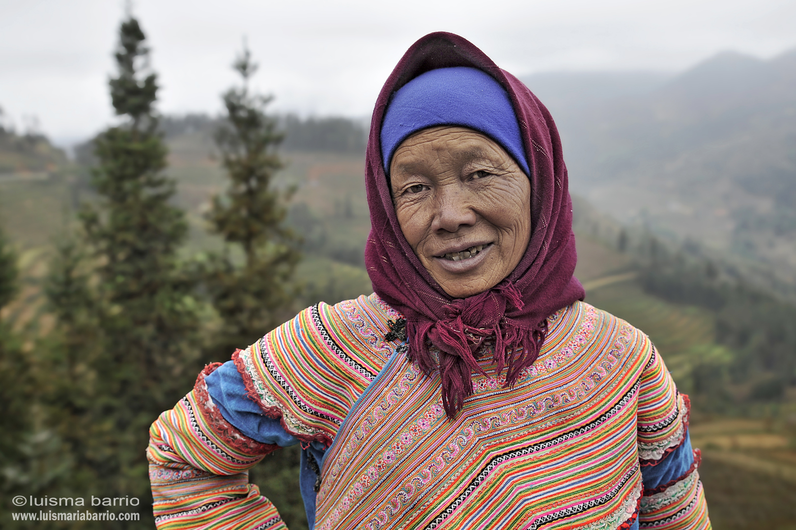 mujer montañas vietnam