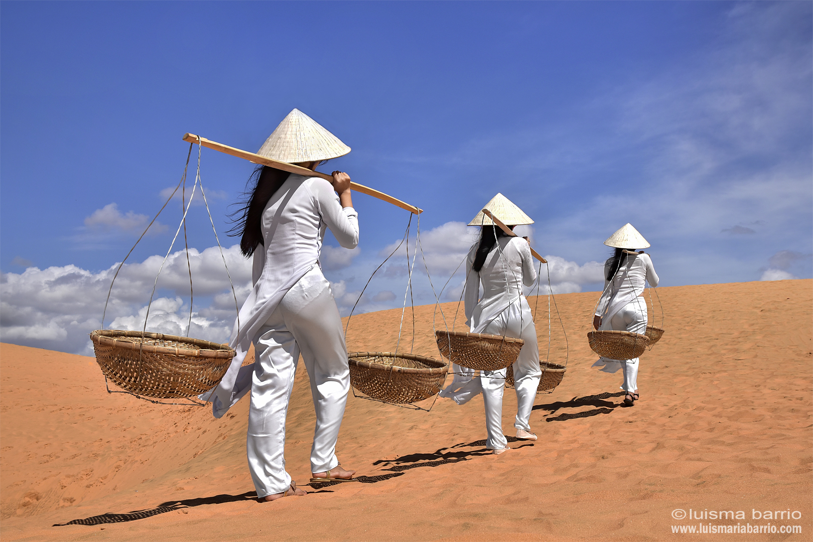 mujeres desierto vietnam